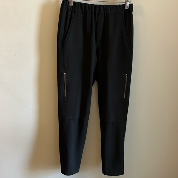 Gary Worth Black Pants Elastic Waistband Zipper Pockets Size 4 Boutique Brand - Picture 1 of 9